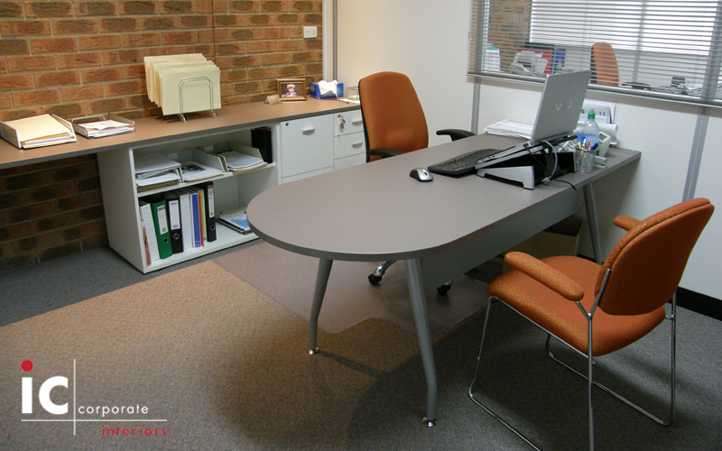 D-End Managerial Office Desk
