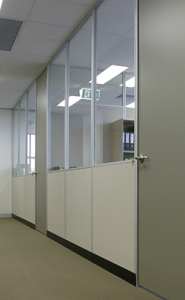 Image of white floor to ceiling partition in melbourne office