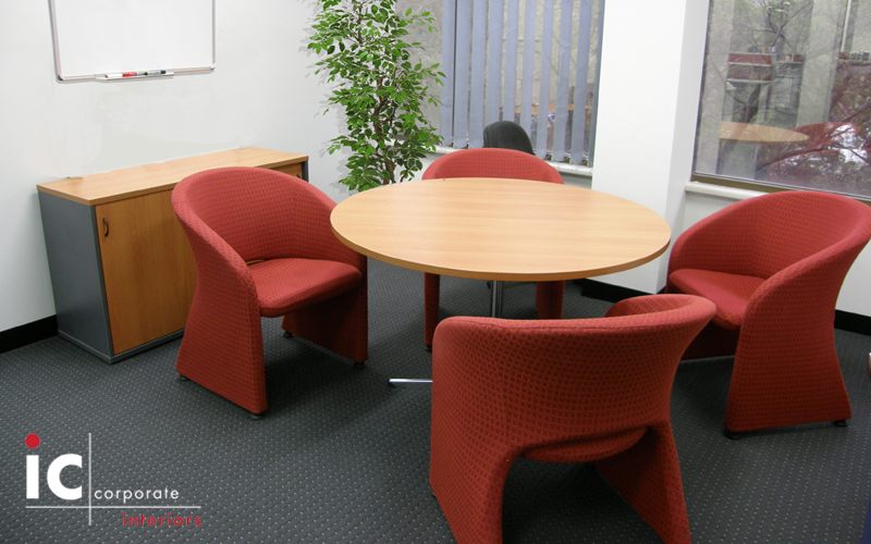 Round Meeting Table Round Meeting Table