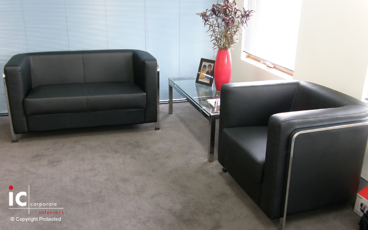 Casual Meeting Area in Office 1