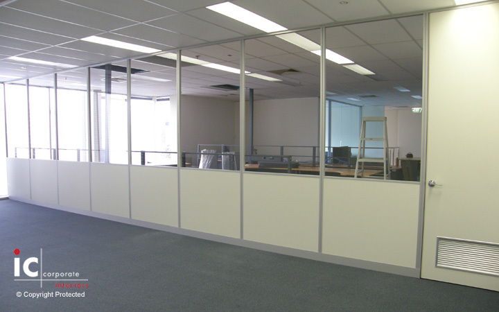 44mm De-Mountable Partitions for Testing Room