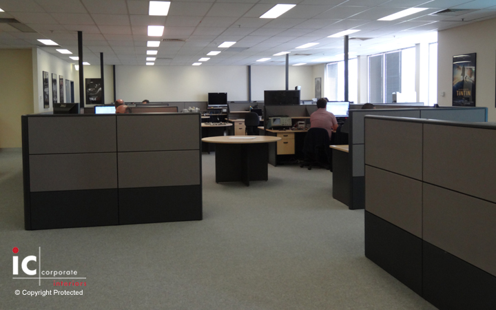 Open Plan Workstations for 18 People